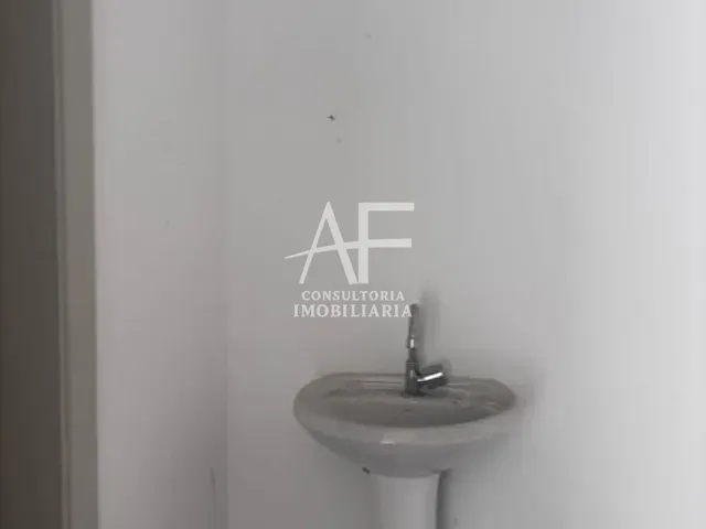 Sala com 62m², à venda, no bairro Jardim das Nações em Taubaté
