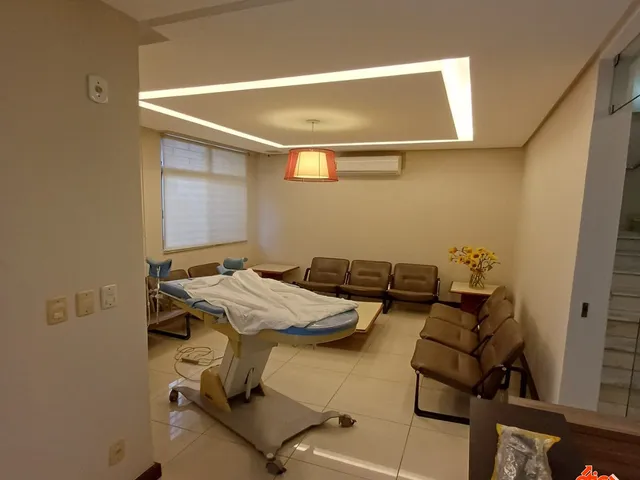 Sala com 225m², à venda, no bairro Batista Campos em Belém