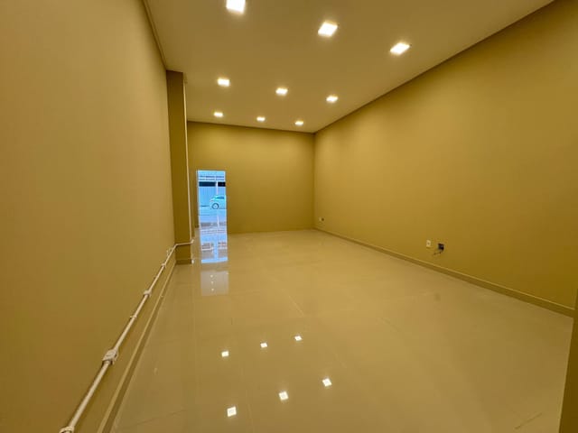 Sala com 92m², à venda, no bairro Meia Praia em Itapema
