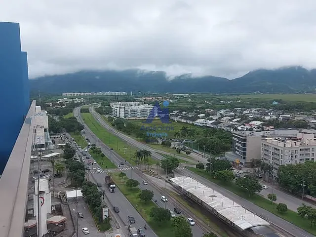 Sala com 30m², para alugar, no bairro Recreio dos Bandeirantes em Rio de Janeiro