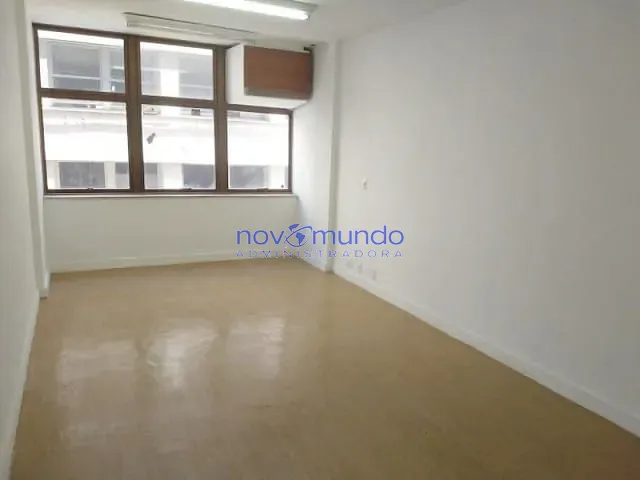 Sala para alugar, no bairro Centro em Rio de Janeiro