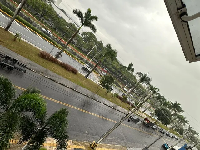 Sala para alugar, no bairro Residencial e Comercial Vila Verde em Pindamonhangaba