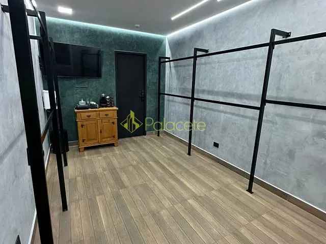 Sala para alugar, no bairro Residencial e Comercial Vila Verde em Pindamonhangaba