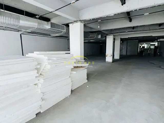 Sala à venda, no bairro Vitória em Salvador