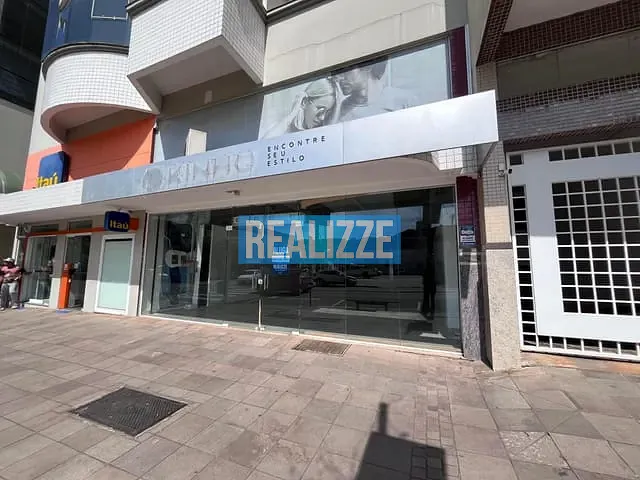 Sala com 457m², para alugar, no bairro centro em Marau