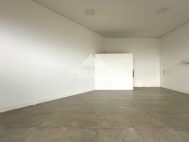 Sala para alugar, no bairro Escola Agrícola em Blumenau
