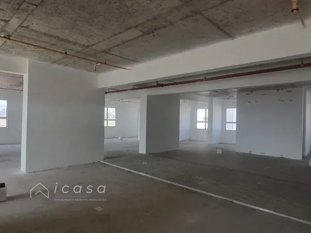 Sala com 232m², para alugar, no bairro Centro em Jacareí