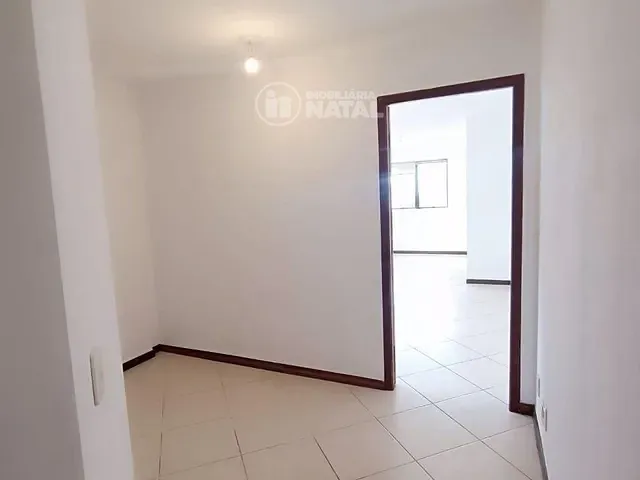 Sala com 60m², à venda, no bairro Centro em Londrina
