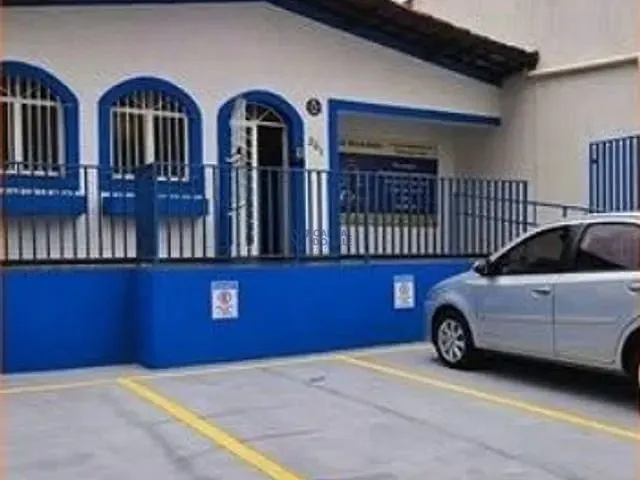 Sala para alugar, no bairro Vila Adyana em São José dos Campos