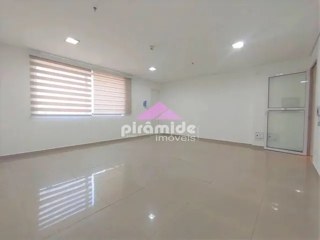 Sala com 35m², à venda, no bairro Jardim Oswaldo Cruz em São José Dos Campos