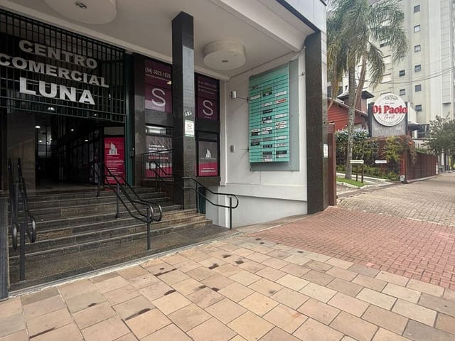 Sala à venda, no bairro Centro em Caxias do Sul
