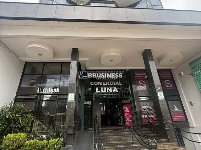 Sala à venda, no bairro Centro em Caxias do Sul