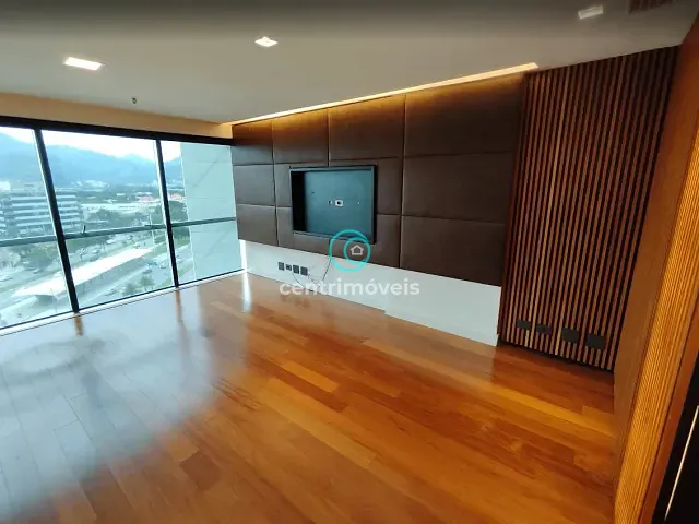 Sala com 27m², à venda, no bairro Barra da Tijuca em Rio de Janeiro