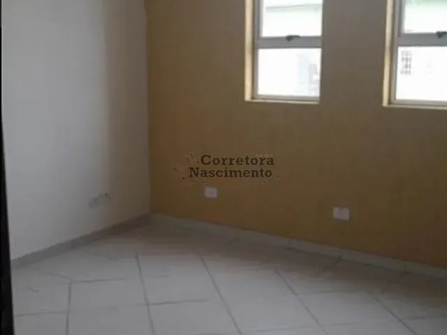 Sala com 22m², para alugar, no bairro Centro em Jacareí