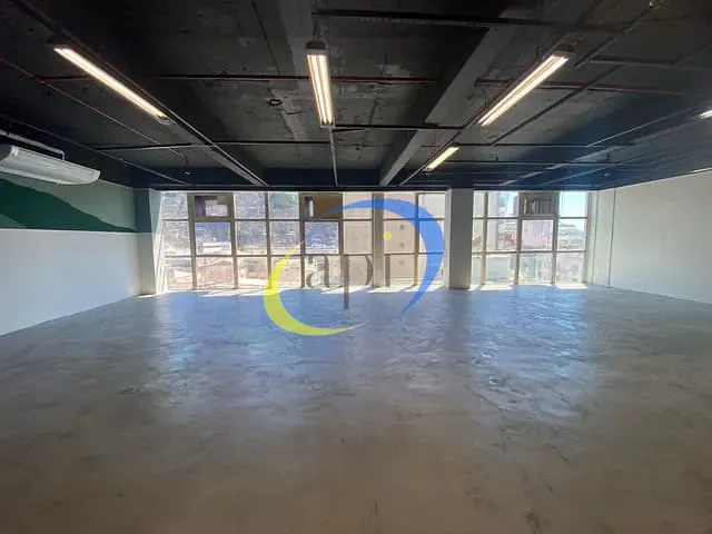 Sala à venda, no bairro Copacabana em Rio de Janeiro