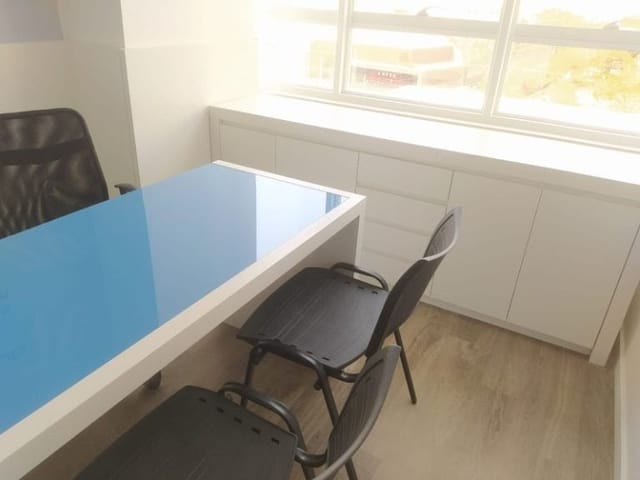 Sala para alugar, no bairro Gleba Palhano em Londrina