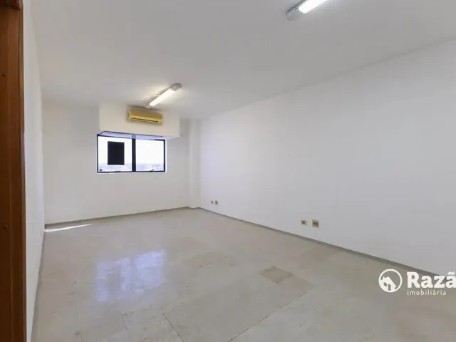 Sala para alugar, no bairro Centro em Curitiba