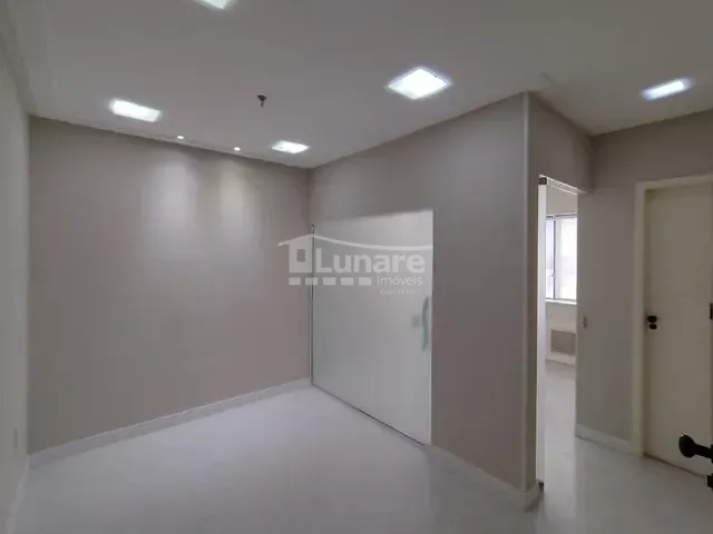Sala com 24m², para alugar, no bairro Centro em Mogi das Cruzes
