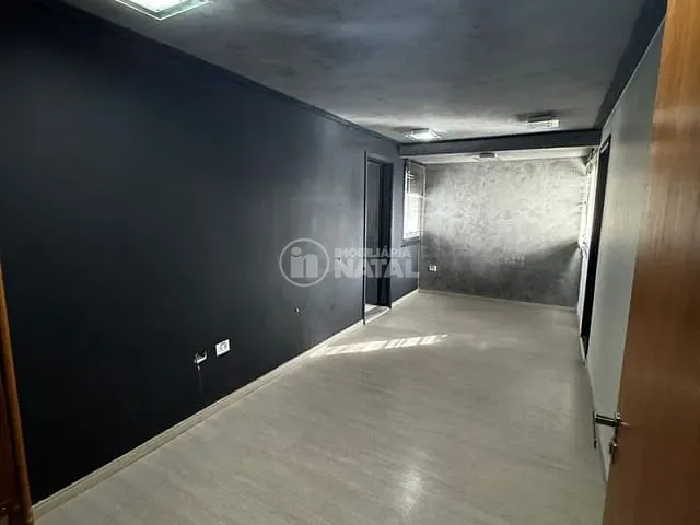 Sala com 165m², para alugar, no bairro Centro em Londrina
