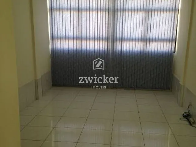Sala com 28m², à venda, no bairro Distrito Industrial Domingos Biancardi em Bauru
