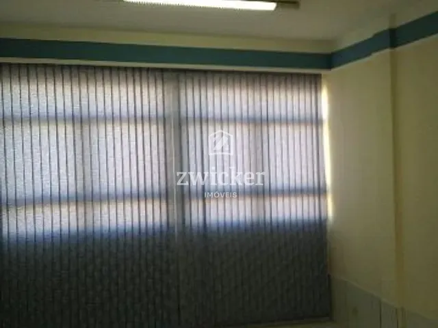 Sala com 28m², à venda, no bairro Distrito Industrial Domingos Biancardi em Bauru