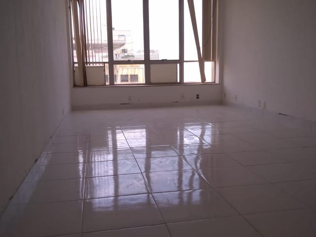 Foto do Sala - Sala para locação com vaga de garagem, Centro, Niterói, RJ | GrupoApi