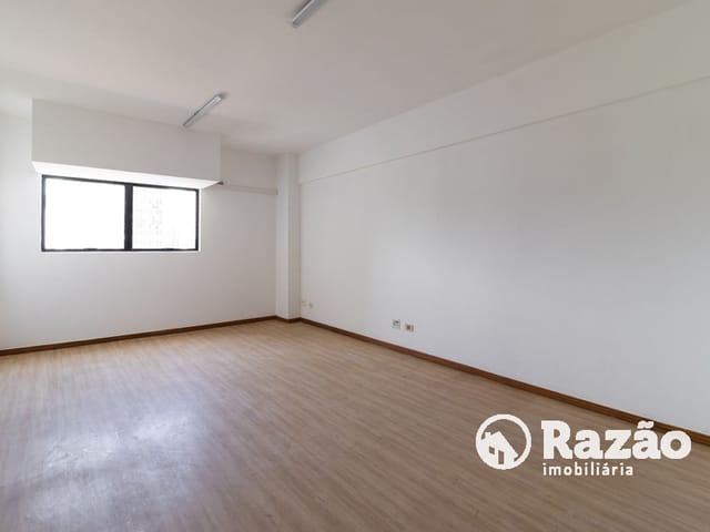 Sala para alugar, no bairro Centro em Curitiba