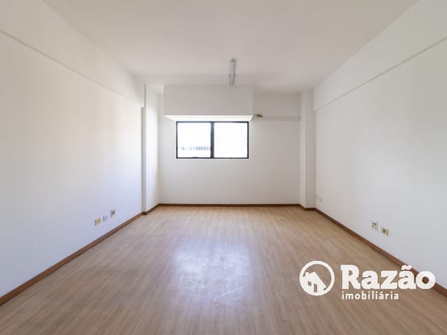 Sala para alugar, no bairro Centro em Curitiba