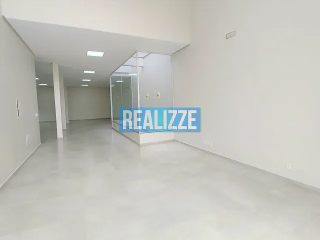 Sala para alugar, no bairro Centro em Marau