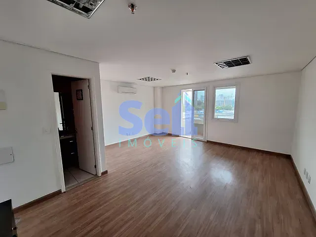 Sala à venda, no bairro Barra Funda em São Paulo