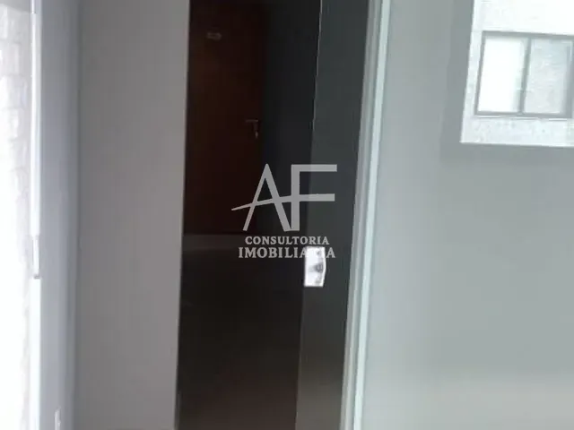 Sala com 40m², para alugar, no bairro Centro em Taubaté