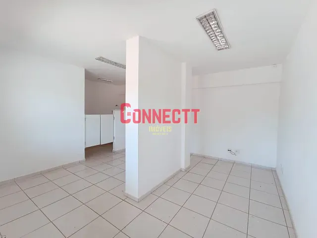 Sala à venda ou para alugar, no bairro Vila Amélia em Ribeirão Preto