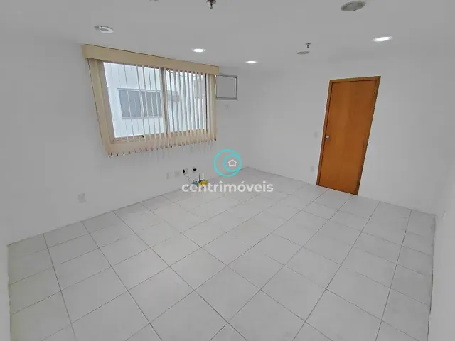 Sala com 29m², à venda, no bairro Tijuca em Rio de Janeiro