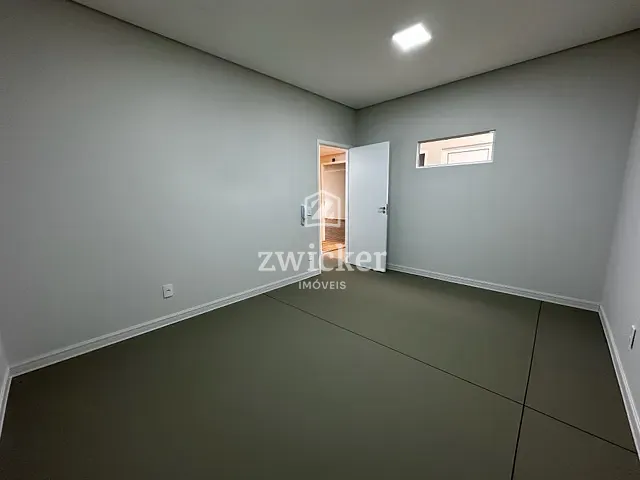 Sala com 15m², para alugar, no bairro Jardim América em Bauru