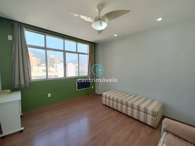 Sala com 24m², para alugar, no bairro Tijuca em Rio de Janeiro