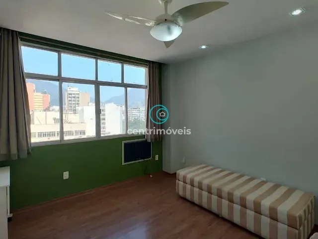 Sala com 24m², para alugar, no bairro Tijuca em Rio de Janeiro