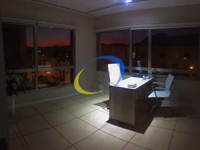 Sala para alugar, no bairro Recreio dos Bandeirantes em Rio de Janeiro
