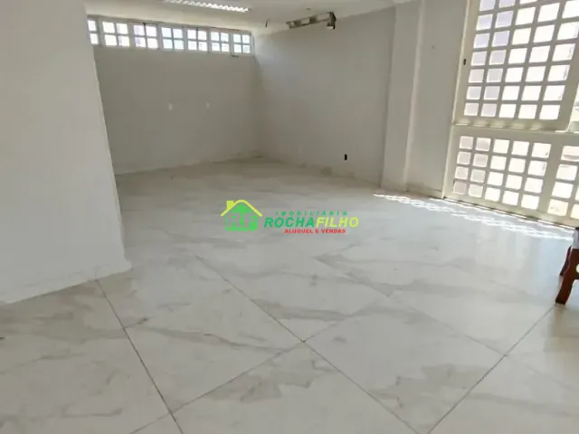 Sala com 40m², para alugar, no bairro Fátima em Teresina