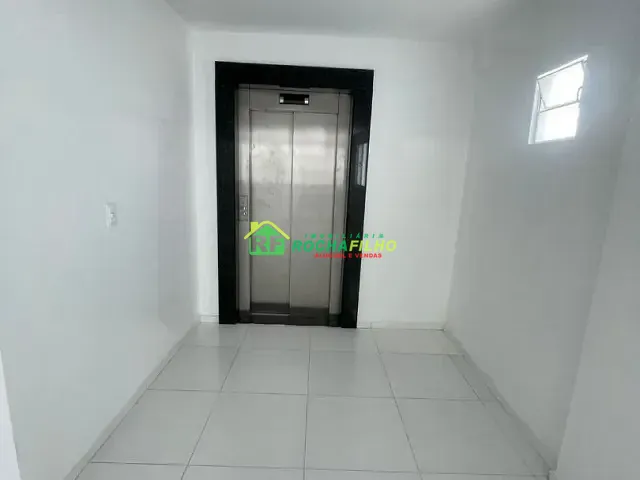 Sala com 31m², para alugar, no bairro Fátima em Teresina