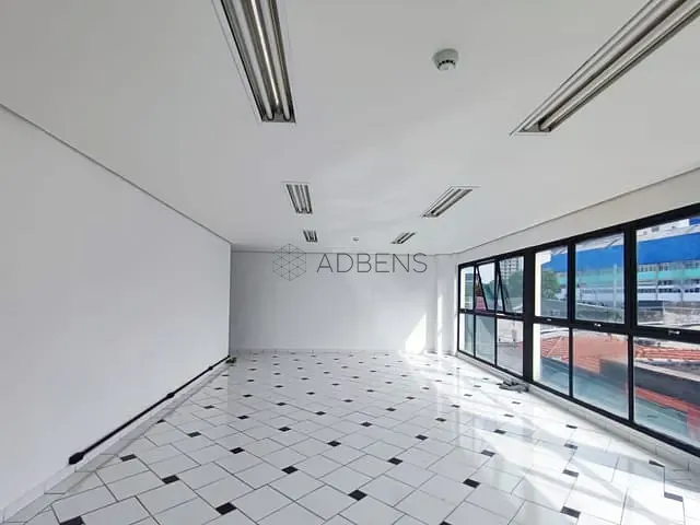Sala para alugar, no bairro Santo Amaro em São Paulo