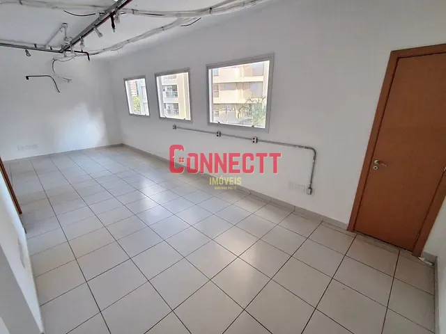 Sala à venda ou para alugar, no bairro Jardim Botânico em Ribeirão Preto