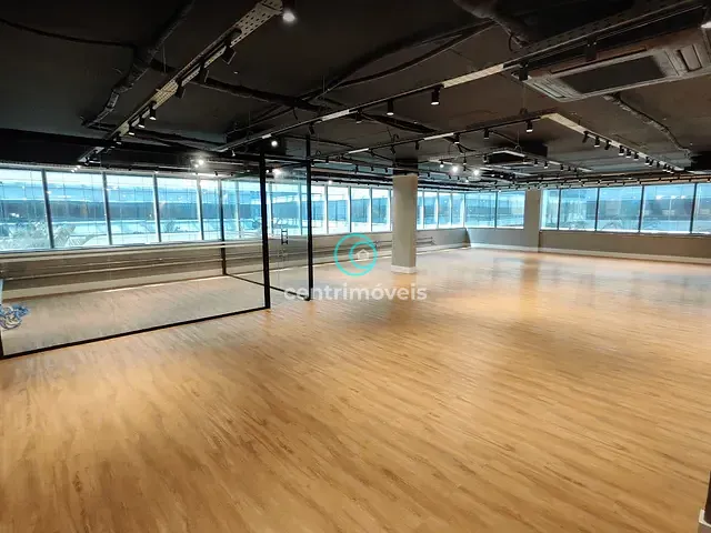 Sala com 201m², à venda, no bairro Barra da Tijuca em Rio de Janeiro