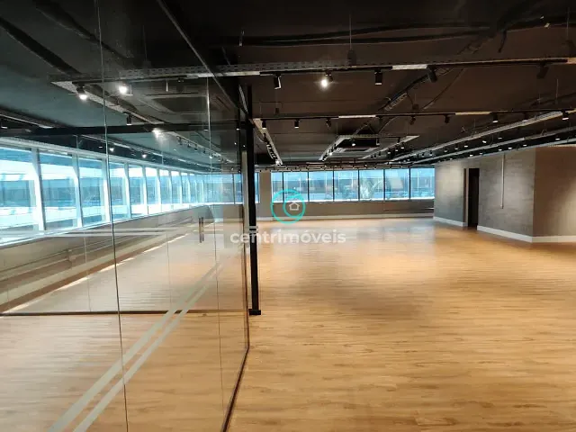 Sala com 201m², à venda, no bairro Barra da Tijuca em Rio de Janeiro