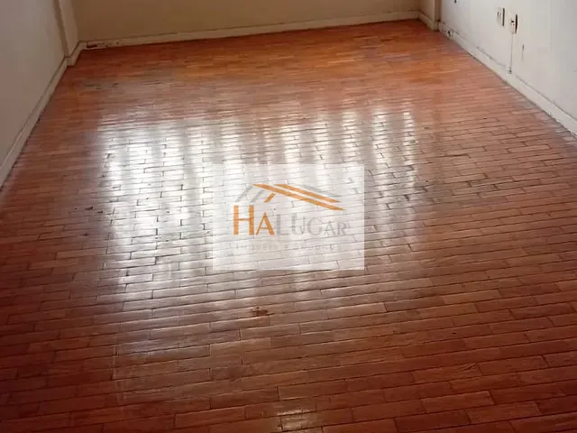 Sala à venda ou para alugar, no bairro Centro em Belo Horizonte