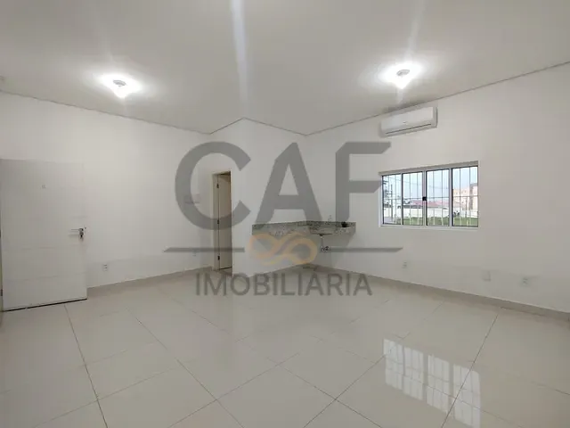 Sala com 32m², para alugar, no bairro Jardim Planalto em Jaguariúna