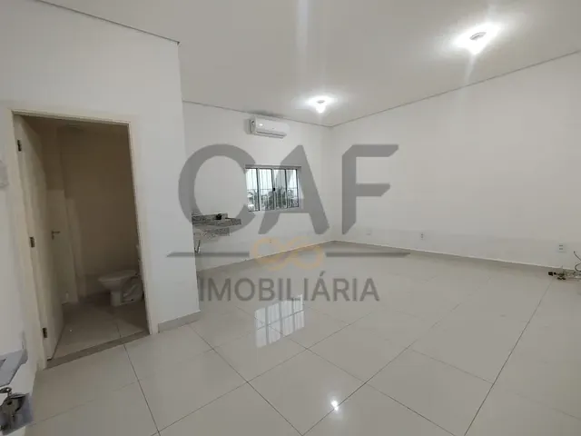 Sala com 32m², para alugar, no bairro Jardim Planalto em Jaguariúna