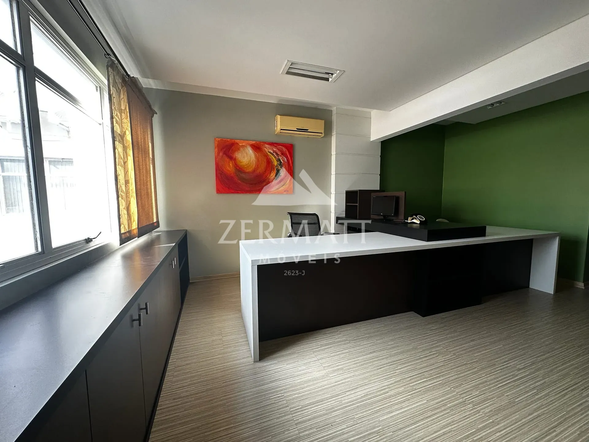 Sala à venda no Centro de Blumenau, SC - foto 1