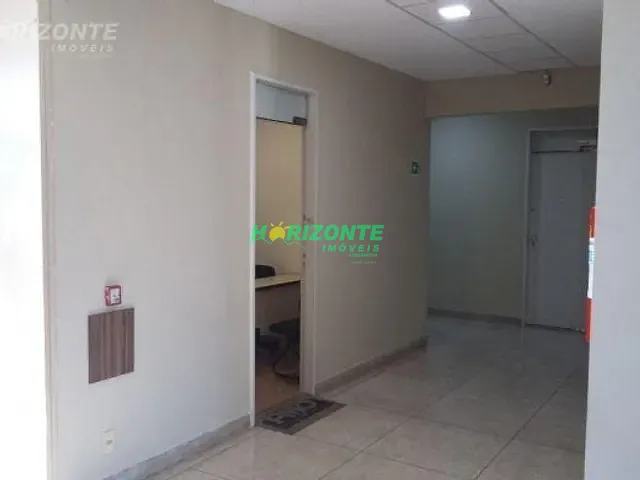 Sala com 42m², à venda, no bairro Centro em São José dos Campos