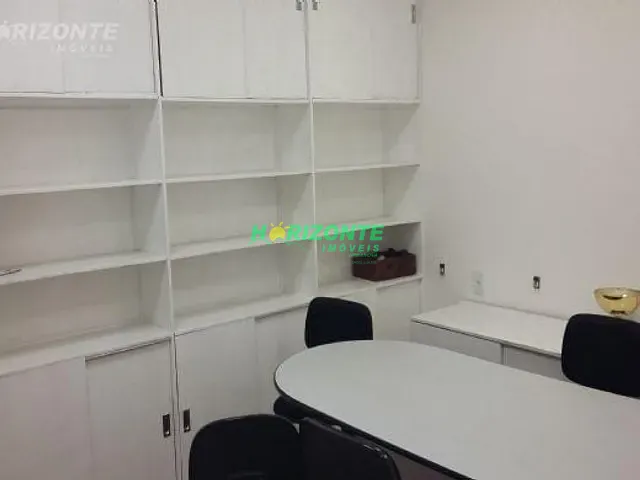 Sala com 42m², à venda, no bairro Centro em São José dos Campos