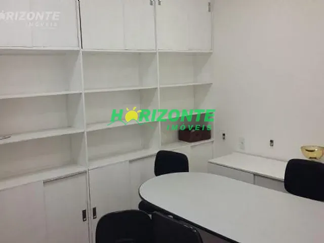 Sala com 42m², à venda, no bairro Centro em São José dos Campos